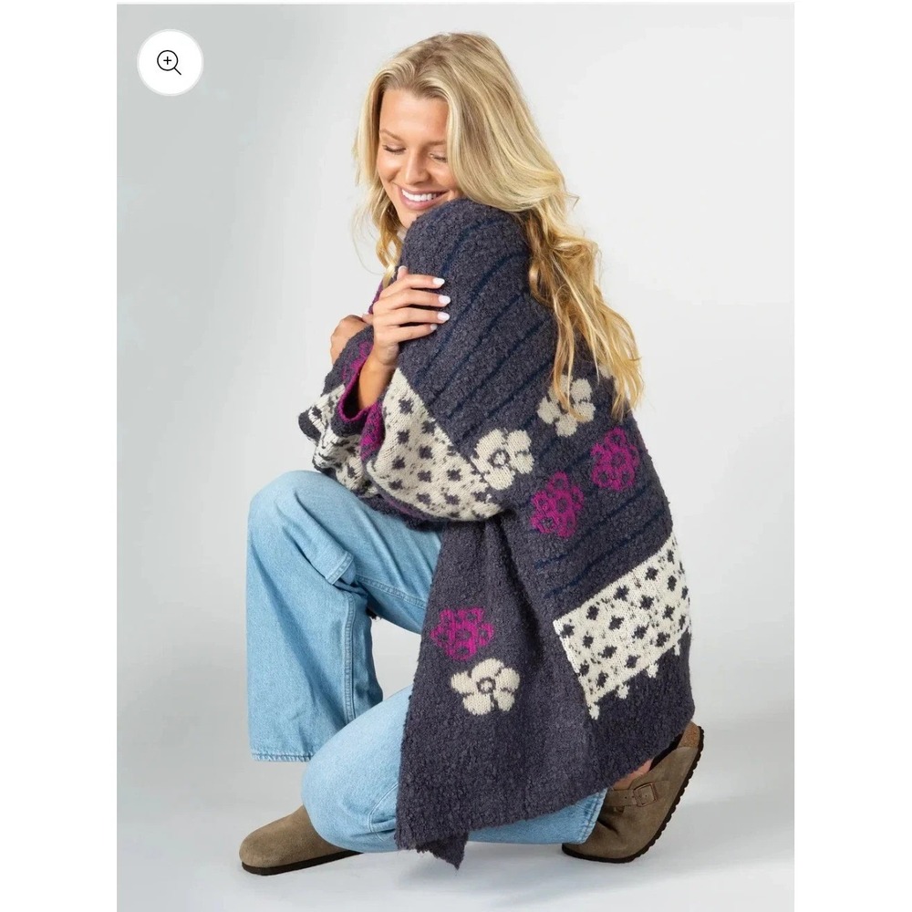 Natural Life Calla Jacquard Cardigan Sweater Size L/XL Charcoal Cozy Knit Chunky